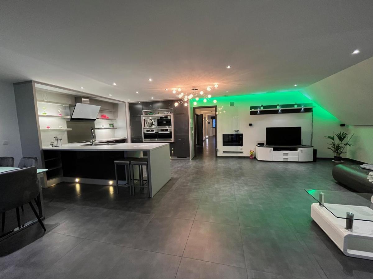 Апартаменти Loft De Prestige Au Pied Du Circuit Франкоршам Екстер'єр фото